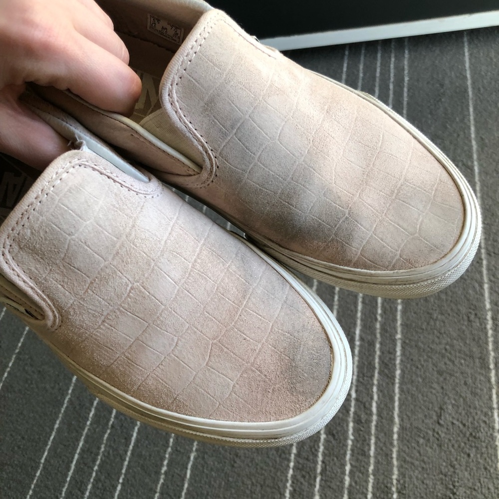 LAST CHANCE Vans Pink Leather Slip On - Picture 9 of 10